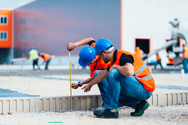 Best Commercial Concrete Contractor  in Mayfair, CA